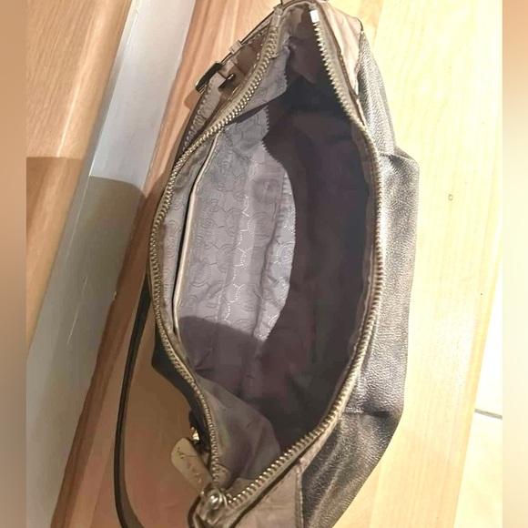 MK Mini Shoulder Bag - Picture 4 of 14